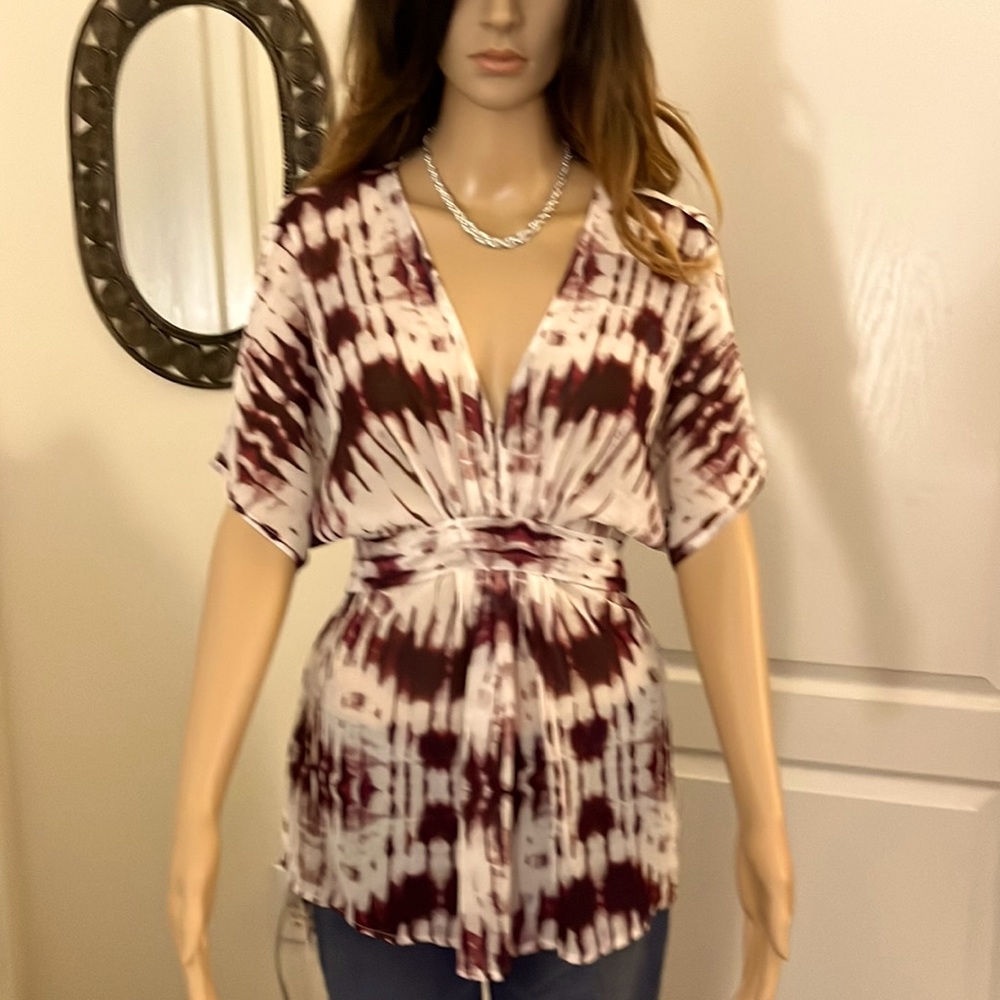 Guess sheer short sleeve top purple and white Tie Dye